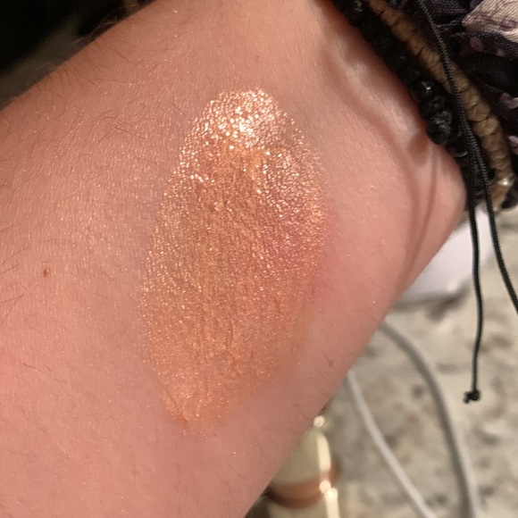 NIB Estee Lauder Double Wear Highlighting cushion - Picture 4 of 4